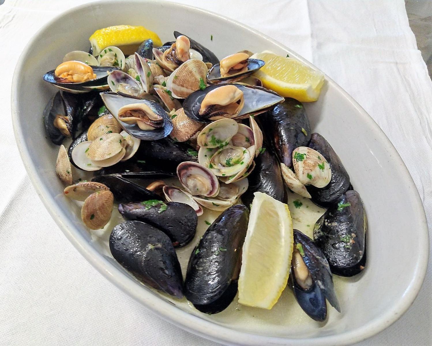Hotel Ristorante Il Grillo 아쿠아비바 피세나 외부 사진